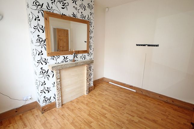 Terraced house to rent in Hume Street, Warrington