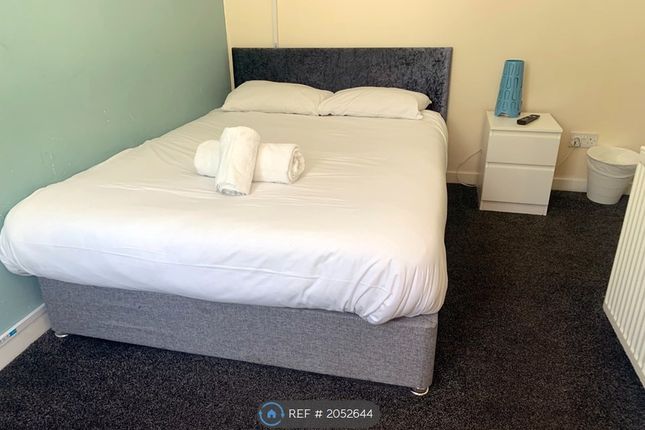 Room to rent in Townhead, Irvine