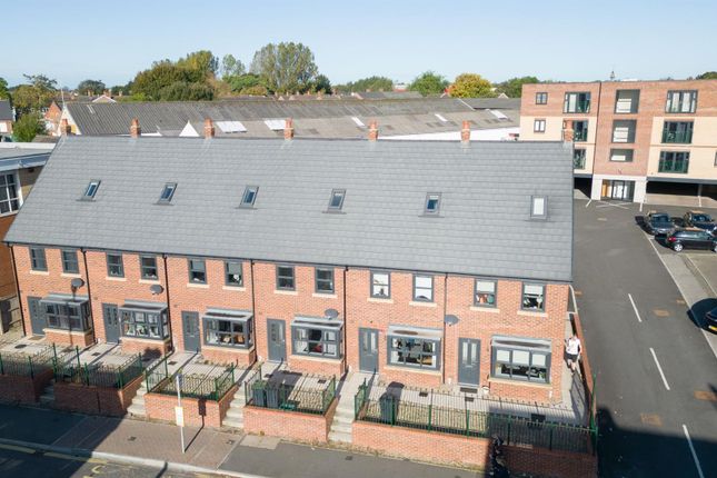 Thumbnail Commercial property for sale in Haughton Road, Darlington