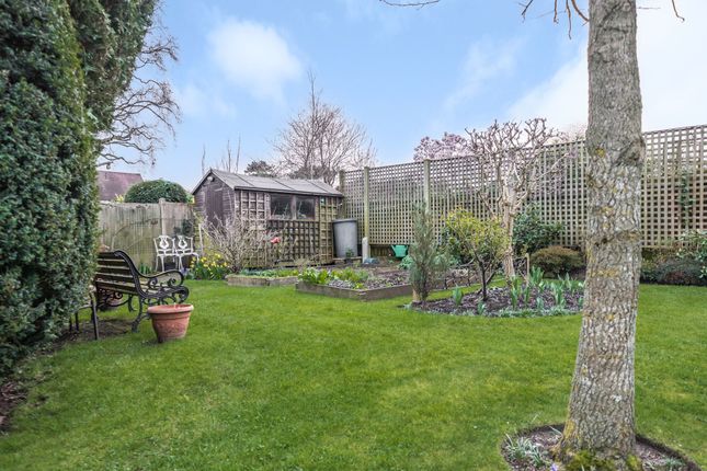 Detached house for sale in Hookfield, Epsom