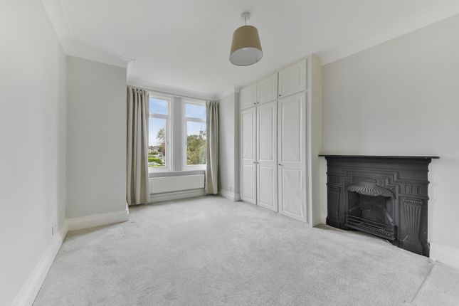 Property to rent in Trinity Road, London