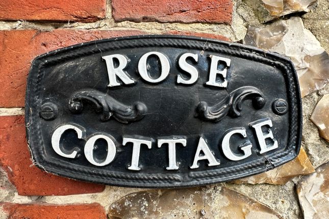 Cottage for sale in Links Lane, Rowland's Castle