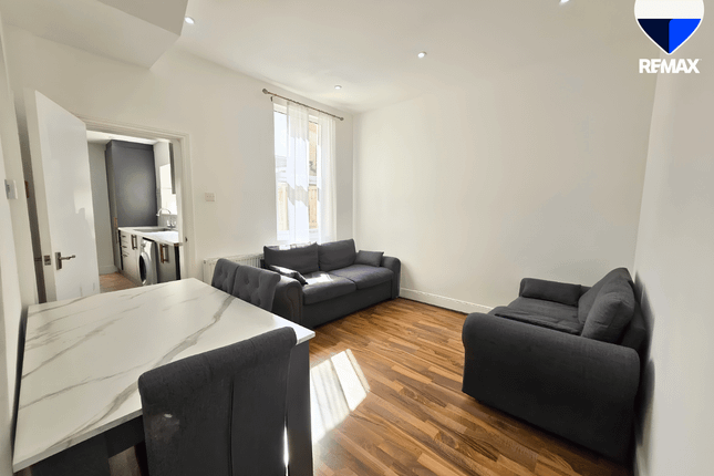 61, Chester Road, London photo 2