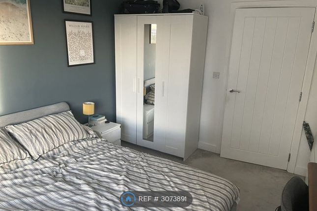 Flat, Bluenote Apartments Blyth Road, Hayes photo 3