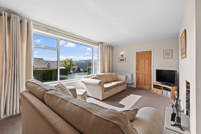 27, The Parkway, Darley Dale photo 2