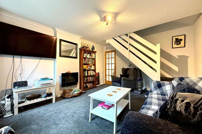 3, Conway Gardens, Falmouth photo 4