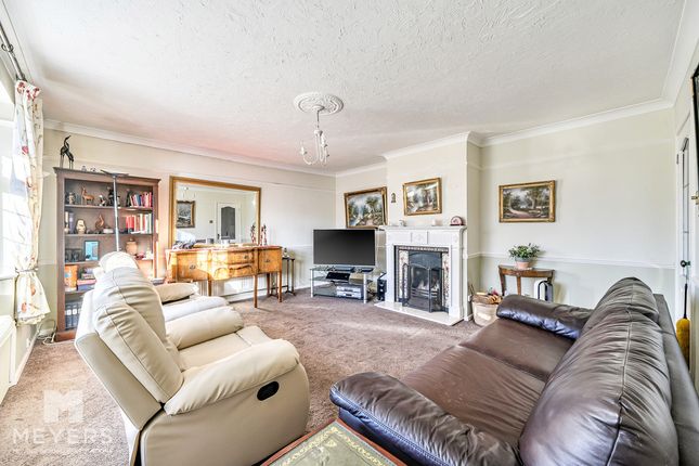 1, Barns Road, Ferndown photo 3