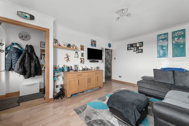 End terrace house for sale in 16 Stanley Gardens, Maddiston
