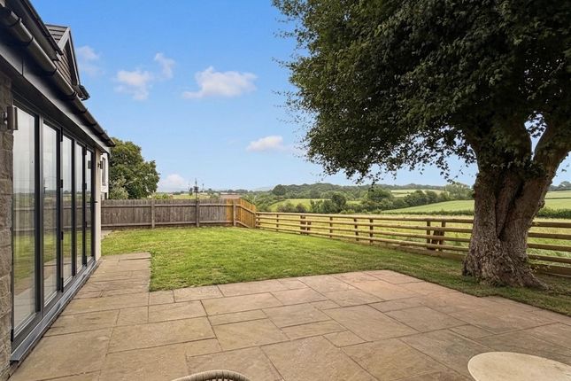 5, Apple Tree Close, Hereford photo 3