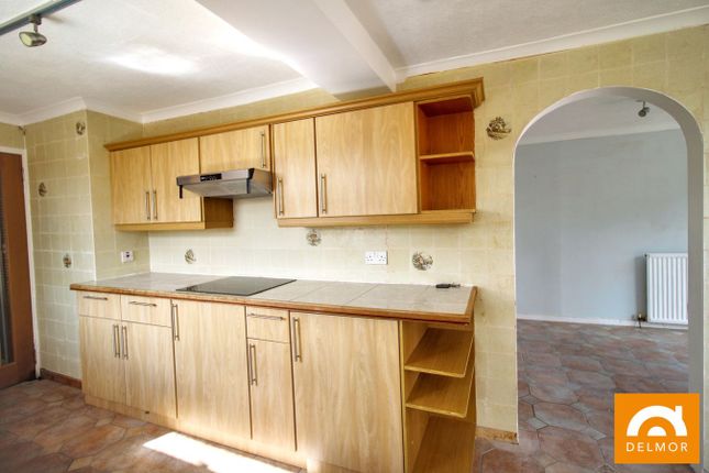 13, Hamilton Place, Glenrothes photo 4