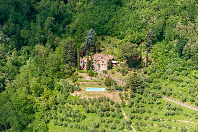 Country house for sale in Via di Valgiano, Capannori, Toscana