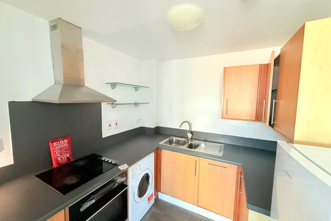 Apartment 18, Westside One, 22, Suffolk Street Queensway, West Midlands photo 4