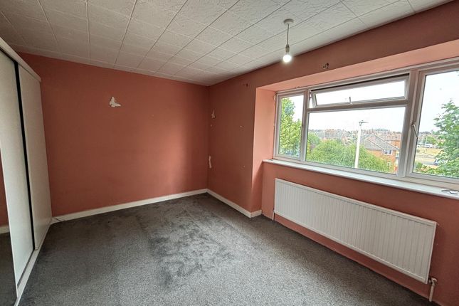115a, Mungo Park Road, RAINHAM photo 5