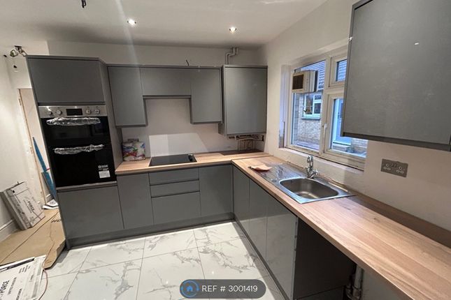 3-bed house on Windermere Crescent, GoringBySea, Worthing, £1,950/mo