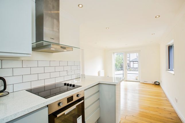 17, Simpson Road, HEBDEN BRIDGE photo 3