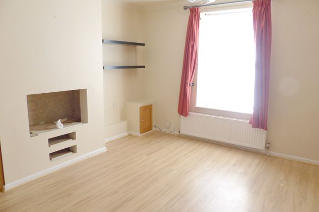 67, Kilpin Hill Lane, Dewsbury photo 3