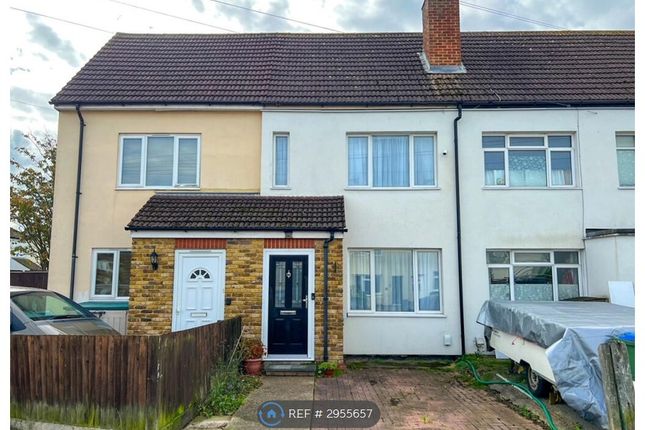 Eastcote Avenue, West Molesey photo 3