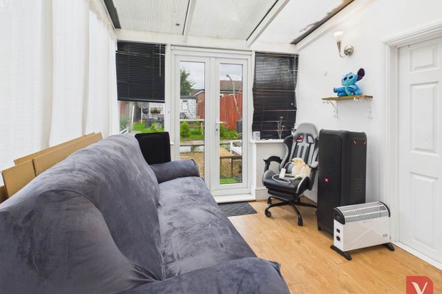 10, Dordans Road, Luton photo 4