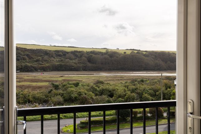 17 Galleon Court, Newquay photo 3