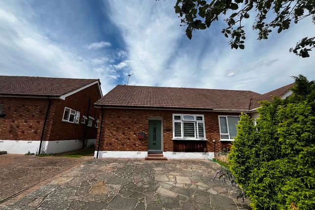 2-bed house on 12 Chelsworth Drive, Romford, £425,000