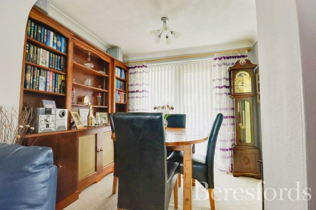 6, Grampian Grove, Essex photo 4