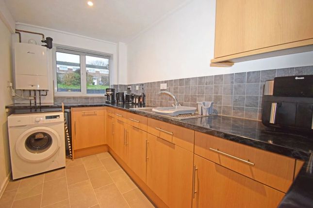 20, The Scotlands, Droitwich photo 2