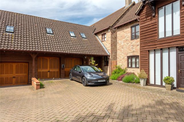 Link-detached house for sale in Owlswick, Wilden, Bedford, Bedfordshire