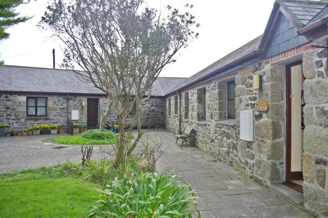 The Lizard Helston Tr12 2 Bedroom Barn Conversion To Rent