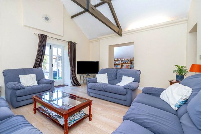 The Coach House,, Lincoln Road, Sleaford photo 4
