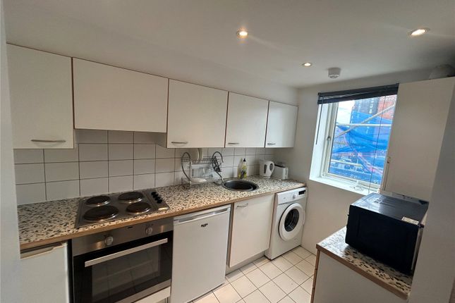 Apartment 157, 6, Royal Quay, Merseyside photo 4