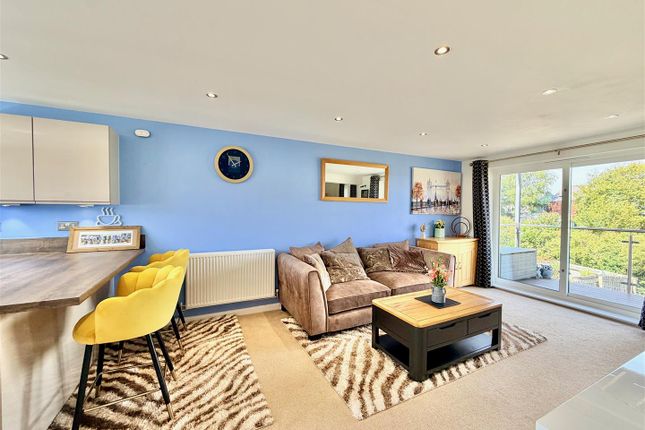 94, Causeway View, Plymouth photo 4