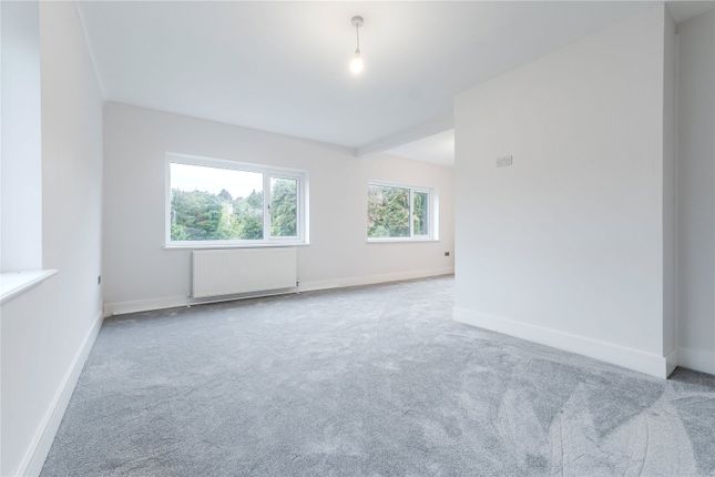 27, Southway, Leeds photo 4
