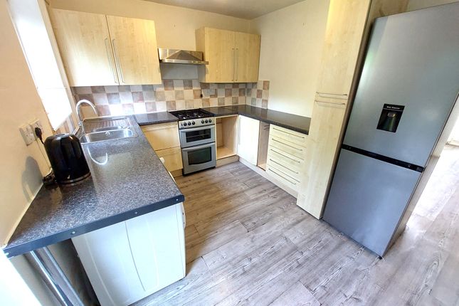 97, Higher Wood Street, Manchester photo 4