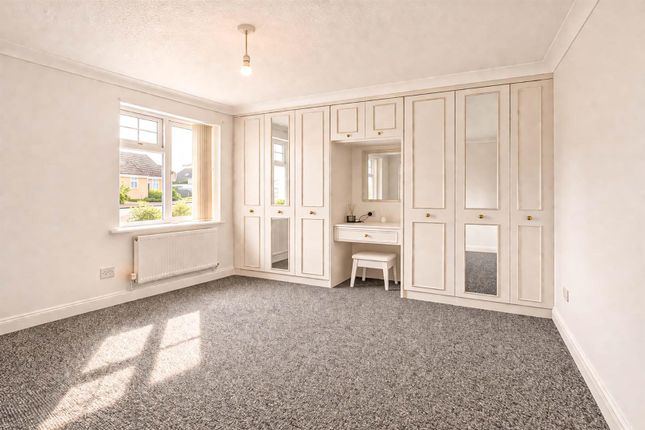 2-bed house on 21, Hinton View, Ely, £275,000