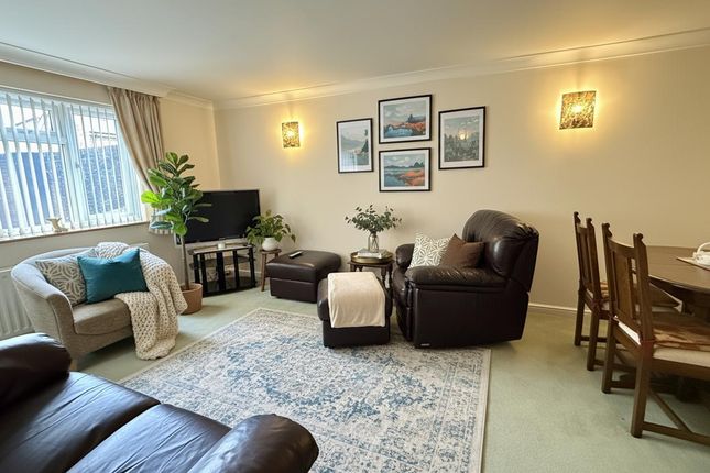 11 The George Mews, Ringwood photo 2