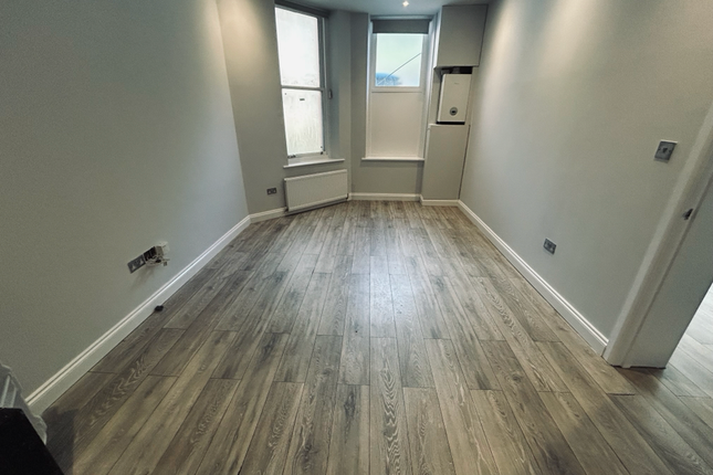 Flat 1, 30 Hinton Road, Bournemouth photo 2
