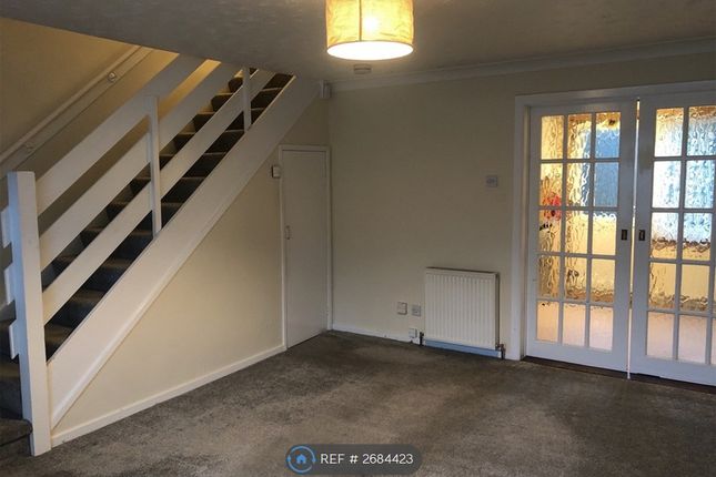 Ardross Court, Glenrothes photo 2