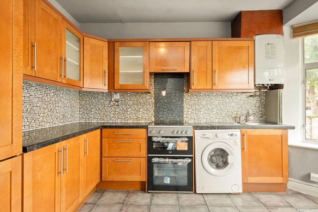 Bilton Road, Greenford photo 3