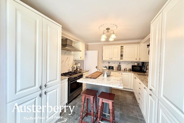 831, Lightwood Road, Stoke-On-Trent photo 3