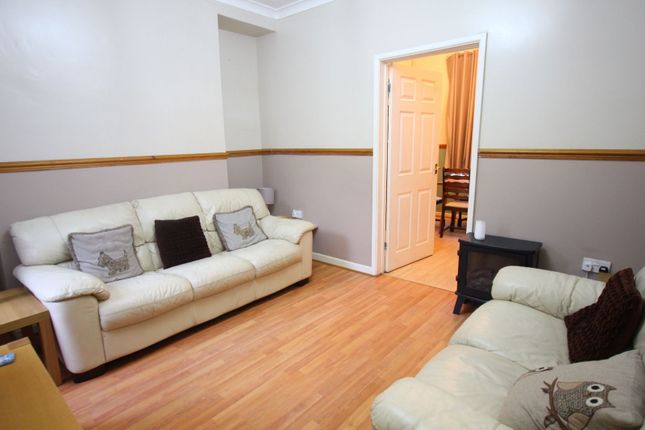 37, Ilan Road, Caerphilly photo 4
