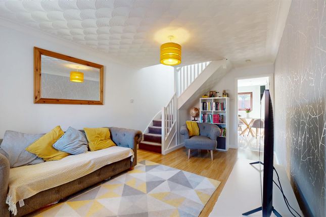 9, Coggeshall Grove, Milton Keynes photo 4