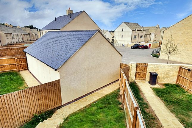 Terraced house to rent in Havenhill Road, Tetbury