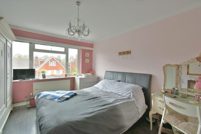Flat for sale in Cowdray Park Road, Bexhill-On-Sea