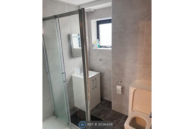 Apartment, Great Underbank, Stockport photo 4
