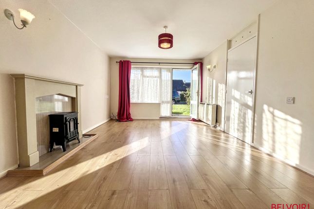 11, Selkirk Gardens, Cheltenham photo 3