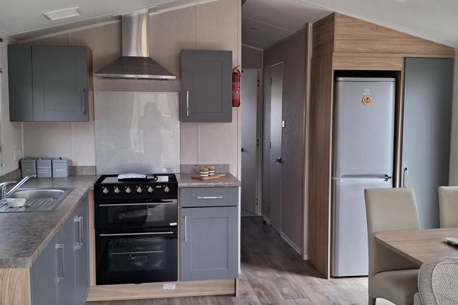 23, Bempton Lane, Flamborough photo 2