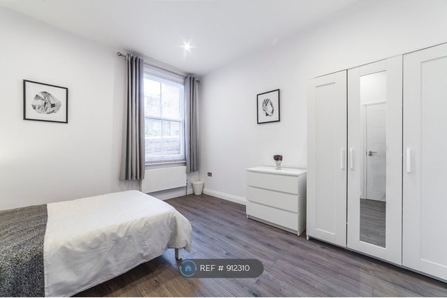 Thumbnail Flat to rent in Upper Richmond Road West, London