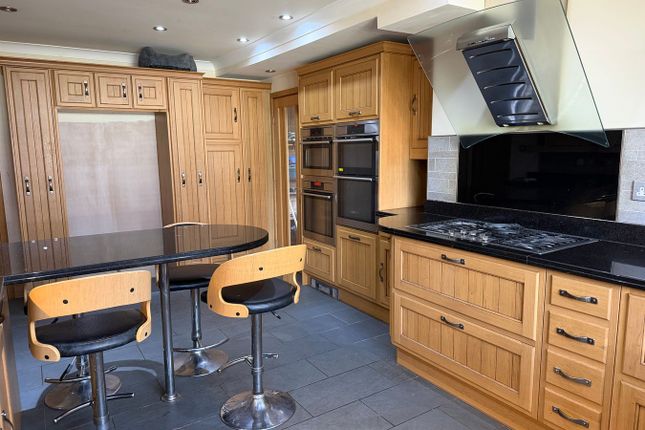 18, Pear Tree Drive, Birmingham photo 4