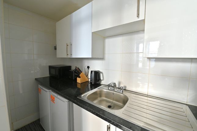 Gorgie Road, Gorgie, Edinburgh, EH11 1TE, Edinburgh photo 4