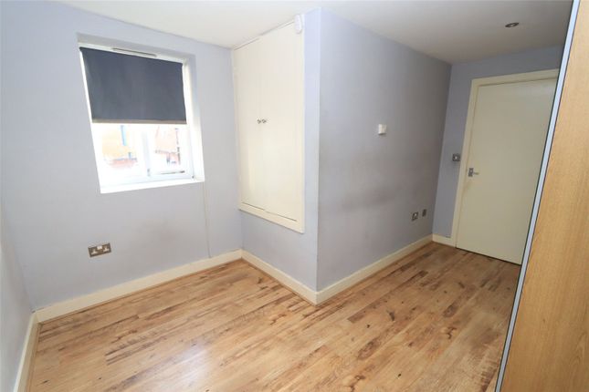 75a, High Street, Newport Pagnell photo 4